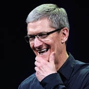 Тим Кук поздравил Сатью Наделлу с релизом Microsoft Office