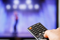 Экс-президент Facebook предложил смотреть кинопремьеры дома