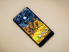 Sharp Aquos S2 с безрамочным дисплеем и двойной камерой представлен официально