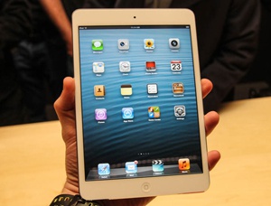 iPad продолжает контролировать львиную долю планшетного трафика