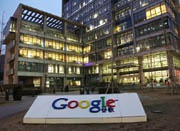 На картах Google между Крымом и Украиной проведена граница