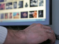 Компьютерную программу научили делать смешные коллажи