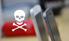 Хакеры похитили данные от 220 000 аккаунтов Apple ID с помощью вредоносных джейлбрейк-твиков