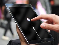 Попытка установить iOS 9.3.2 превратила iPad в «кирпич» у некоторых пользователей