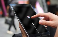 Apple выпустила новую сборку iOS 9.3.2 после жалоб на ошибку, превращающую iPad Pro в «кирпичи»