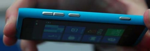 lumia800-2.jpg