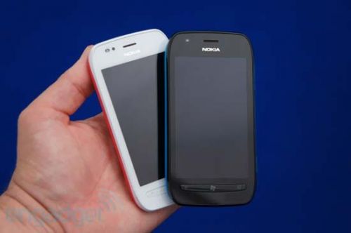 lumia710-2.jpg