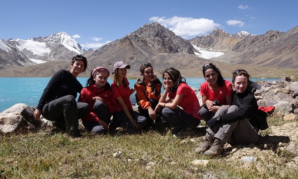 imgonline-com-ua-Resize-86a3XbDyIjJzWA.jpg (92 KB)