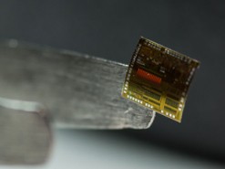 Военные напечатали гибкий микрочип для носимых IoT-устройств