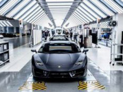 Lamborghini обратилась к фанатам с вопросами об электрификации