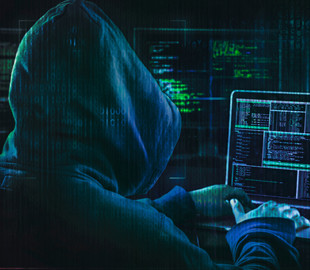 Администрация Трампа 9 месяцев не замечала присутствие хакеров в системе госучреждений США — WSJ