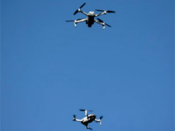 На півдні Бранденбургу сперечаються про походження "дуже великих дронів"