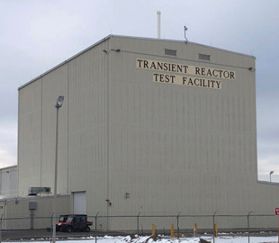 США хотят запустить на Луне атомный реактор для обеспечения энергией обитаемой базы