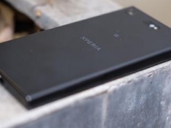 Sony Xperia XZ2 на рендере показал практически полное отсутствие рамок