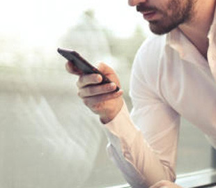 Британские антимонопольщики снова ополчились на Apple и Google из-за рынка мобильных устройств