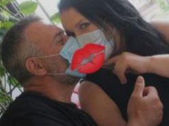 Романтичні й у масках: чоловік Руслани Писанки показав фото з нею