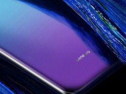 Топ-менеджер Lenovo показал рекордно безрамочный смартфон