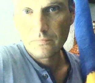 У Криму викладач опинився за ґратами через пісню про Bayraktar