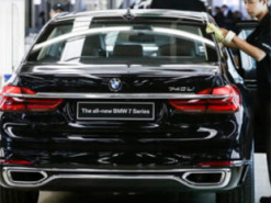 Заводы BMW останавливаются из-за дефицита чипов