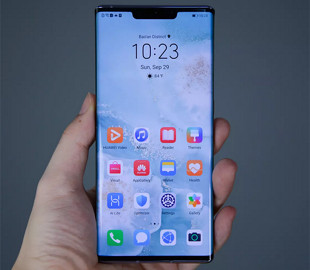 Работа замены Android для смартфонов Huawei показана на видео