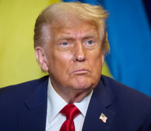 Гендиректор BBC пішов у відставку через редагування документального фільму про Трампа