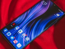 Xiaomi неожиданно обновила до MIUI 13 старый смартфон