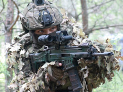 Зброя легіонера: як працює штурмова гвинтівка CZ Bren 2