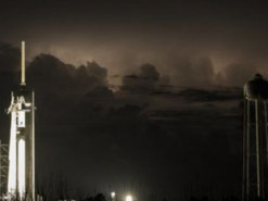 В SpaceX и NASA оценили вероятность отмены сегодняшнего запуска астронавтов на корабле Crew Dragon