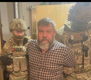 Мав доступ до планів будівель: фото та подробиці про підозрюваного у коригуванні удару по Дніпру