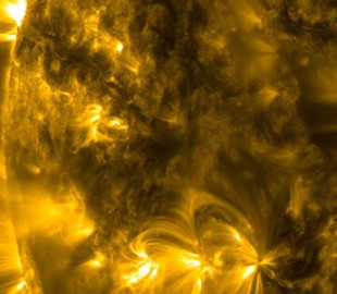 Оптические иллюзии на Солнце: эпичные корональные петли на звезде завели ученых в тупик