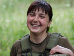 Бойовий медик волинської бригади одночасно рятувала 15 поранених бійців (фото)