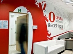 Opera вышла на биржу