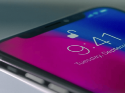 Еще одна причина пока не покупать iPhone X