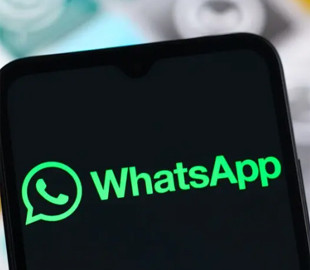 Збої в роботі WhatsApp у Росії: “Роскомнадзор” знову погрожує блокуванням месенджера