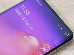 Samsung оставит отверстие для камеры в экране Galaxy S11