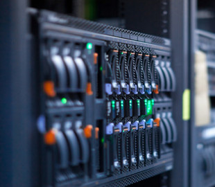 Темпы развития мирового рынка серверов заметно снизились