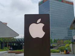 Від iPad до Apple Watch. 5 гаджетів Apple, які побували в космосі