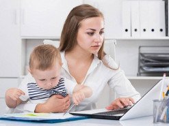 Молодая мать избрала интернет-мошенничество источником своего дохода