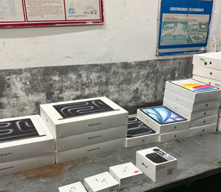 Львівські митники виявили техніку Apple на 800 тис. грн