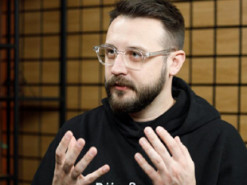 «Тисяча Зеленського»: у Кабміні закликали не розголошувати дані карток