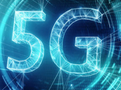 Китайская компания испытает самоуправляемые авто на трассе с 5G