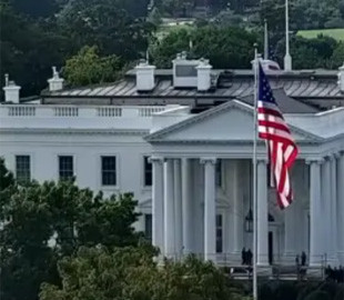 Журналістів CNN та MS NOW не пустили до Білого дому після заборони Трампа