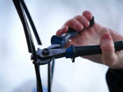 В Запорожской области хищения кабеля и промышленного оборудования связистов стали катастрофой