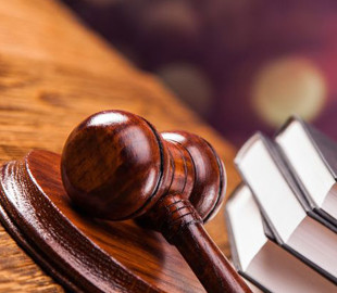 Житель Тернопільщини уник покарання за зберігання майже 5 тис. файлів з дитячим порно