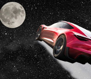 Тормозить на Луну: автопилот Tesla спутал спутник Земли со светофором