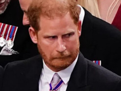 Принца Гаррі висміяли за фотошоп своєї зачіски