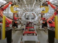 К концу апреля новый завод Tesla в Германии сможет выпускать по 1000 электромобилей в неделю
