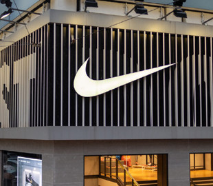 Nike подала до суду на онлайн-магазин за продаж NFT-кросівок