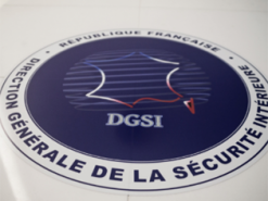 Сотрудник французской контрразведки торговал персональными данными