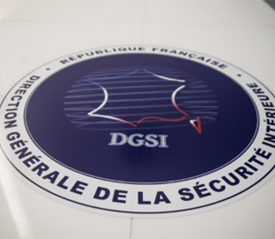 Сотрудник французской контрразведки торговал персональными данными